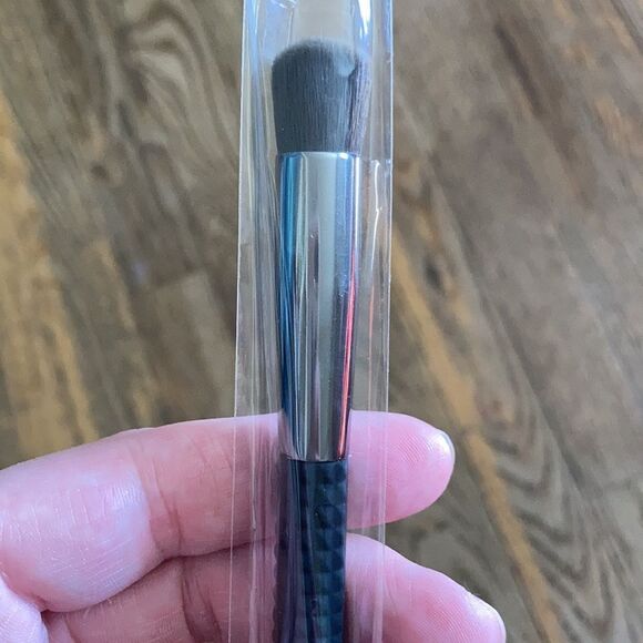 Laruce Beauty Kabuki Brush LR222 - Picture 5 of 6